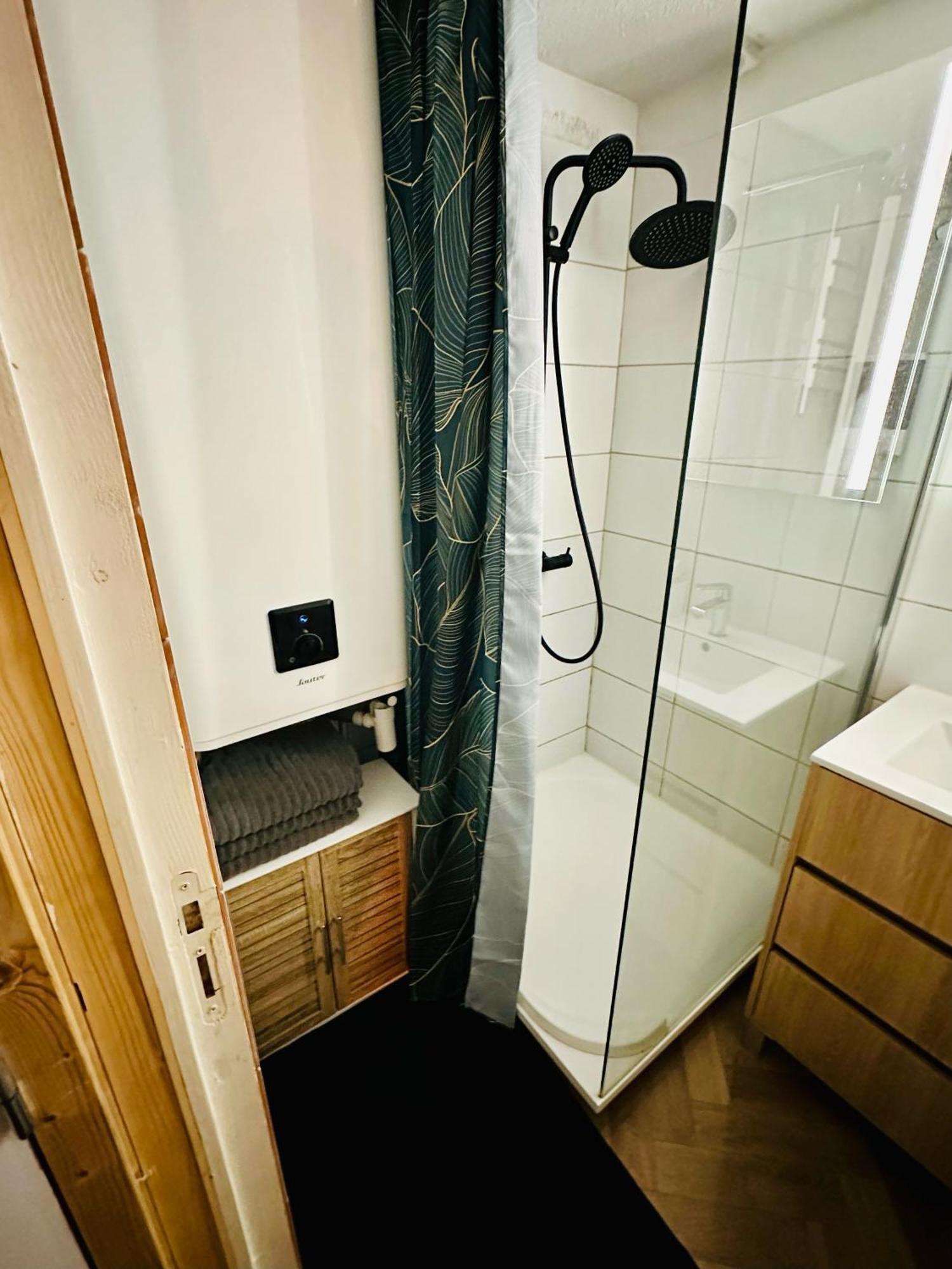 Residence Le Sunset Marseillan-Plage, Entre Mer Et Lagune De Thau, Etape Velo, Famille, Couple, Vrp, Toutou Admis, Jardin, Parking Prive Gratuit, Velos, Clim, Wifi Fibre Gratuite, Commodites, Plage Et Piste Cyclable A Proximite, 6 Couchages Nous Cont 외부 사진